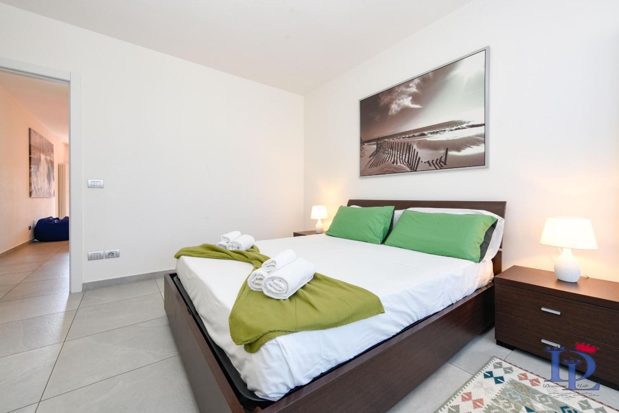 Desenzanoloft Official Partner Marriott Homes & Peschiera Fantasy Apartment's Apartment *