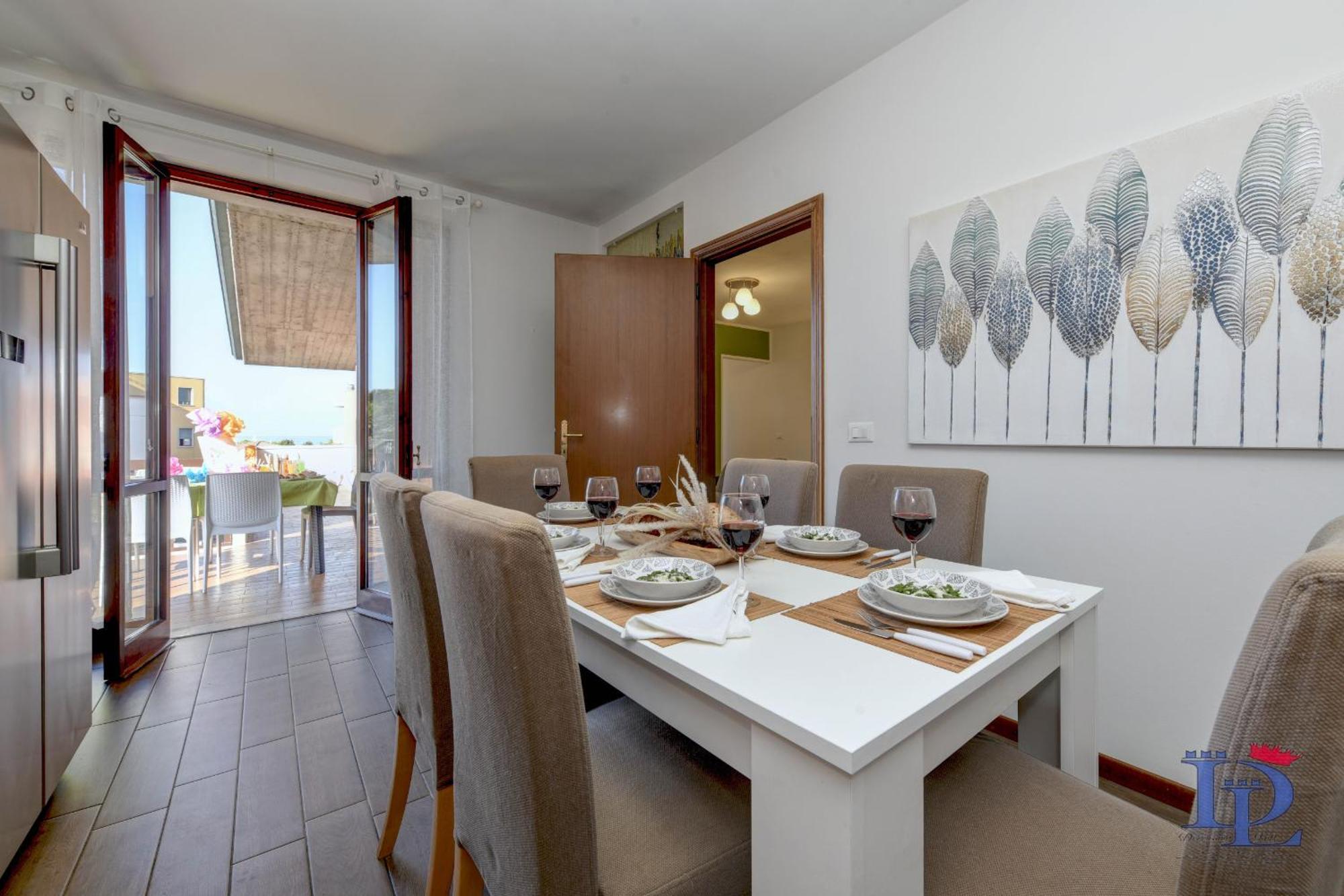 Desenzanoloft Official Partner Marriott Homes & Peschiera Fantasy Apartment's