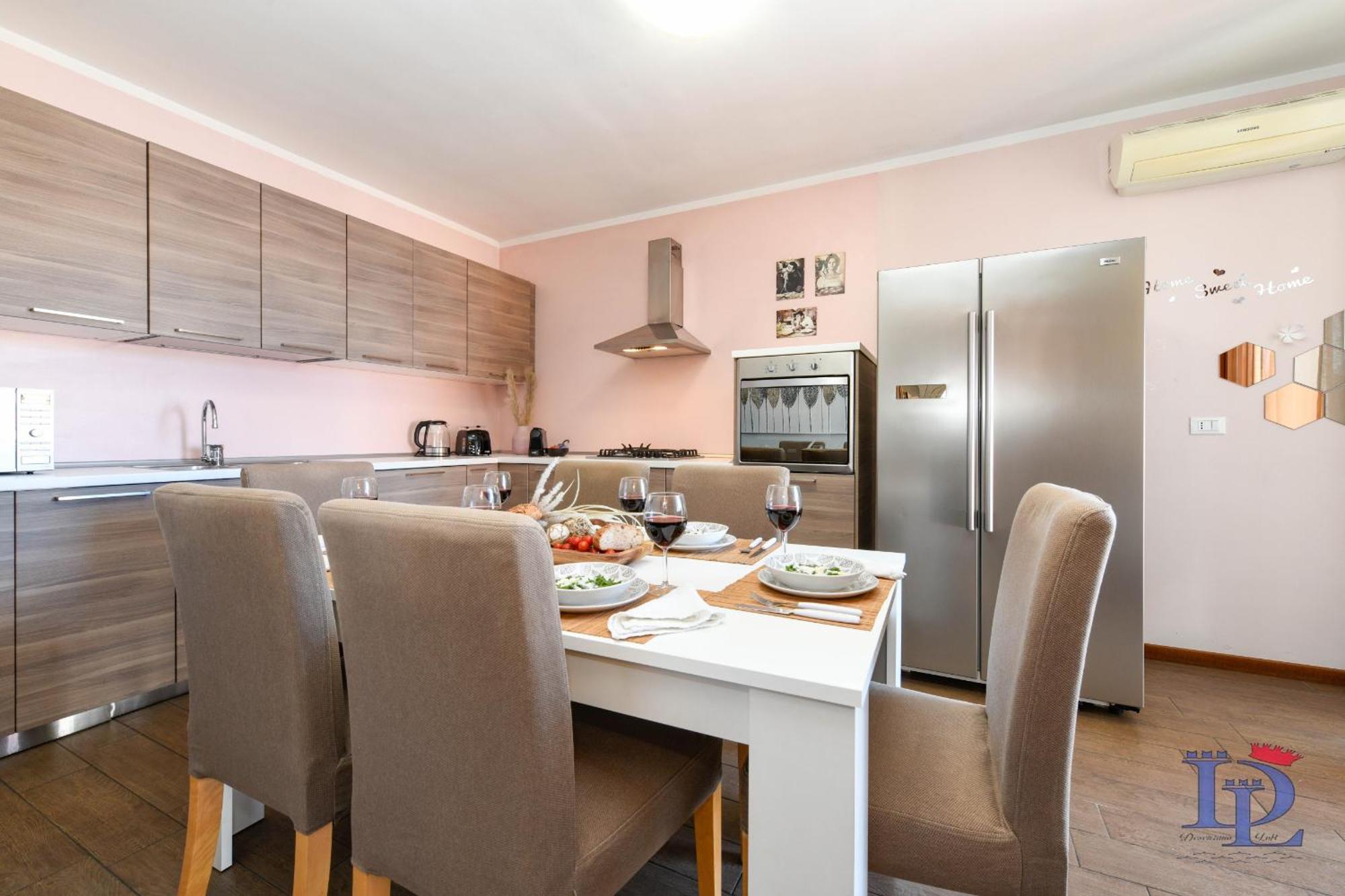 Apartment Desenzanoloft Official Partner Marriott Homes & Peschiera Fantasy Apartment's Peschiera del Garda