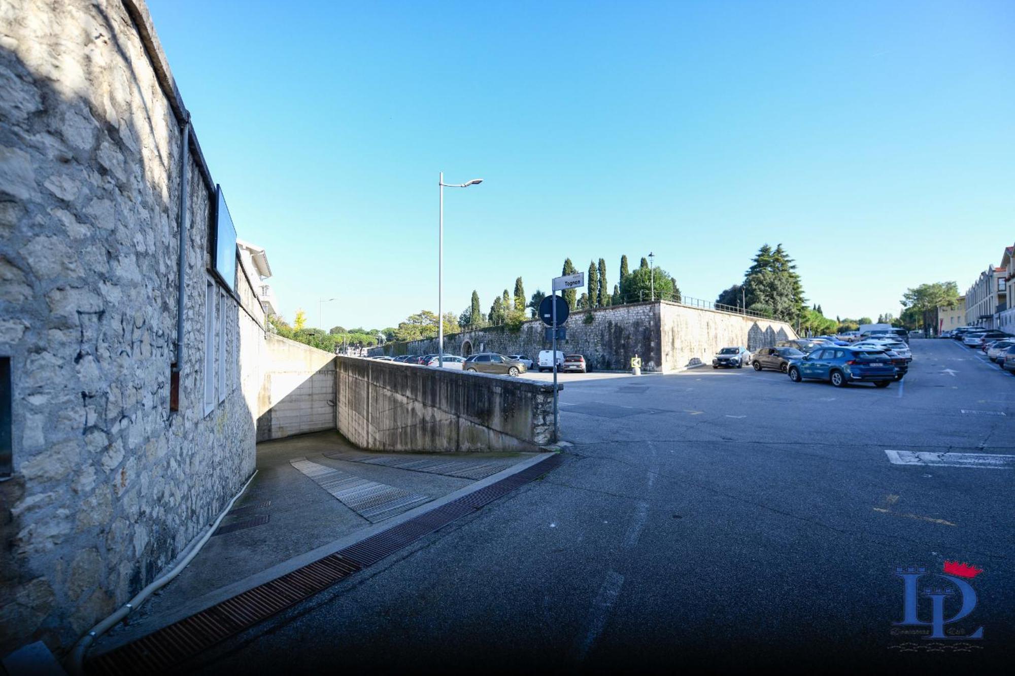 Apartment Desenzanoloft Official Partner Marriott Homes & Peschiera Fantasy Apartment's Peschiera del Garda
