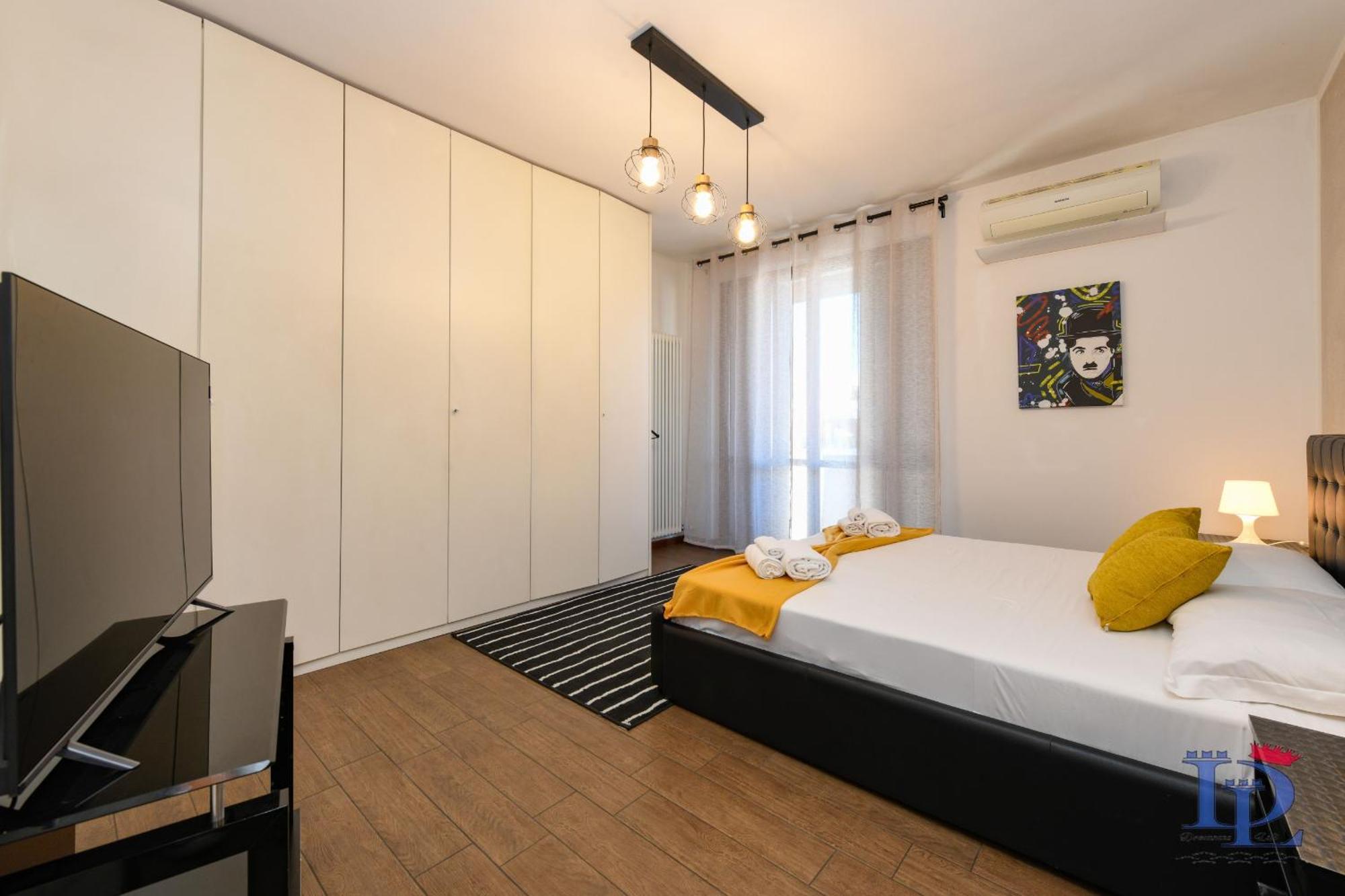 Apartment Desenzanoloft Official Partner Marriott Homes & Peschiera Fantasy Apartment's Peschiera del Garda